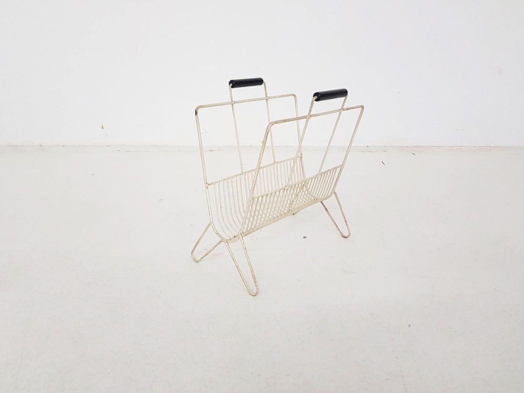 Mid Century Metalen Tijdschriftenrek In Wit