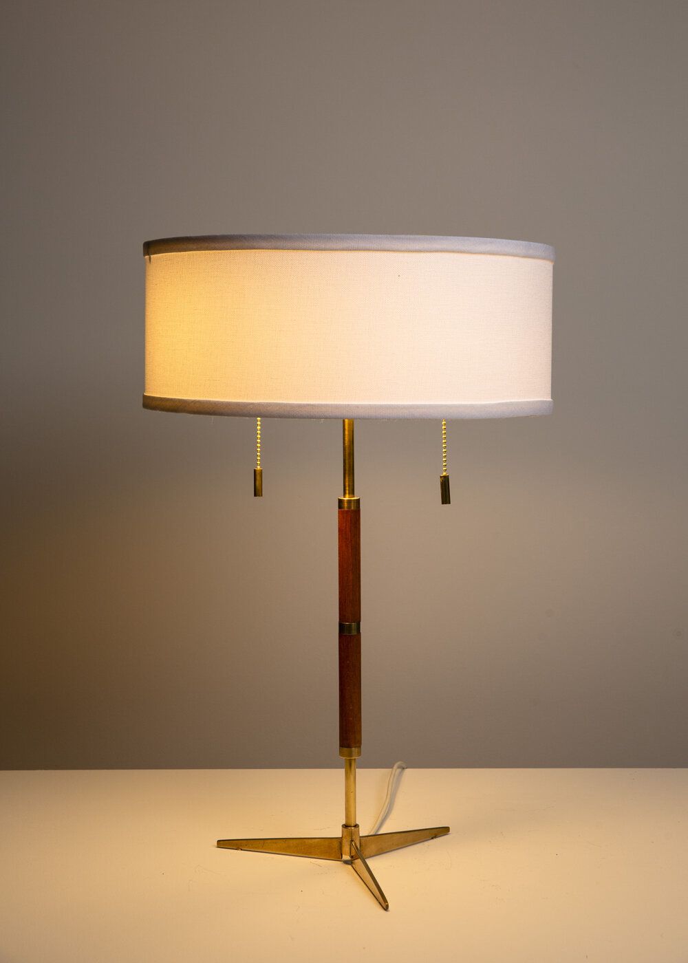 Scandinavian Tripod Table Lamp photo furniture