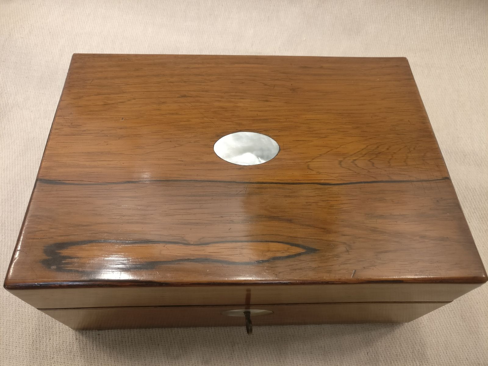 Antique Rosewood Tea Caddy With Original Key And Mother Of Pearl Inlay 26, 18,11 830g photo buy