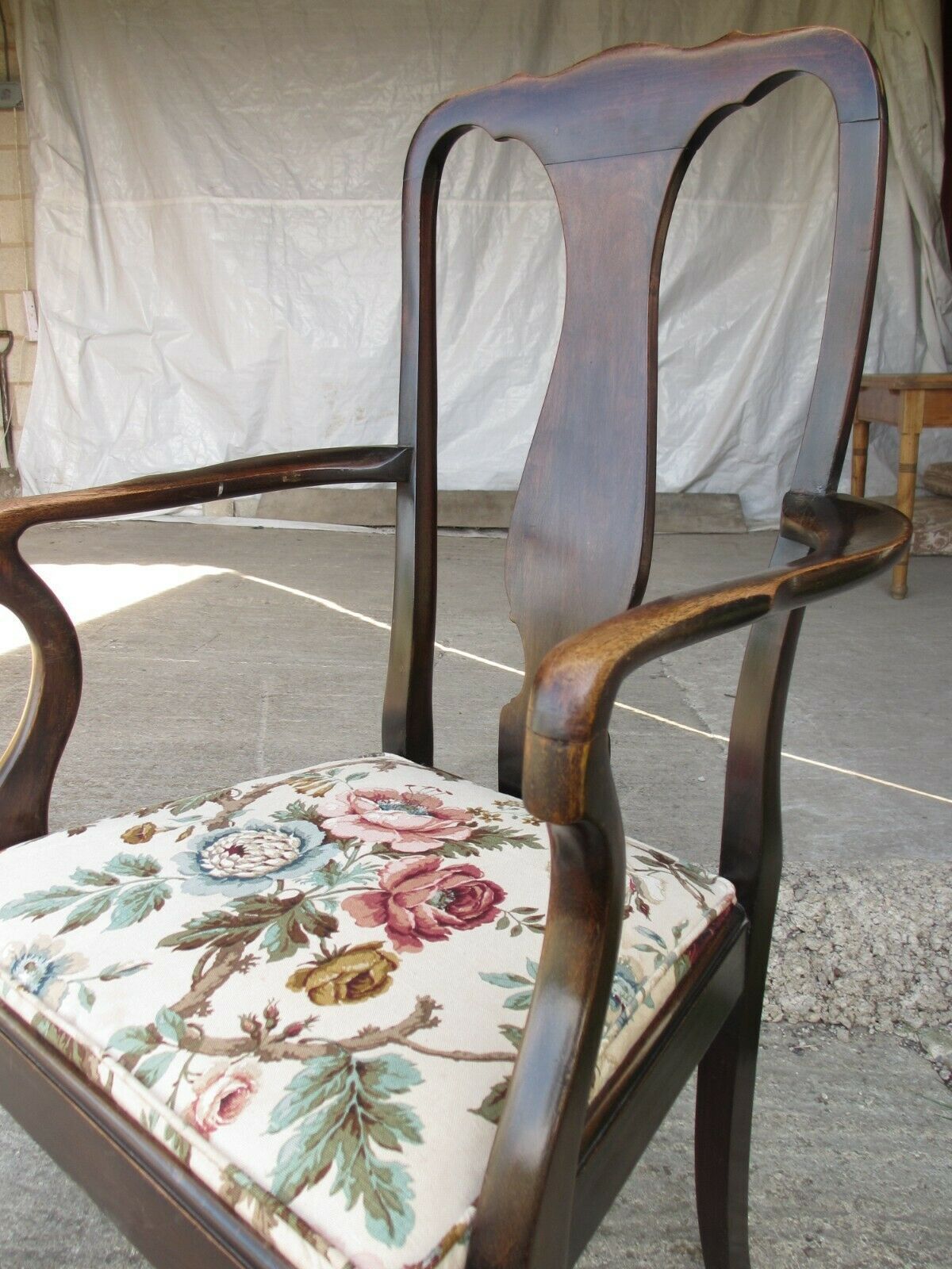 19th Century Mahogany Vase Splat Back Carver Arm Chair photo for sale