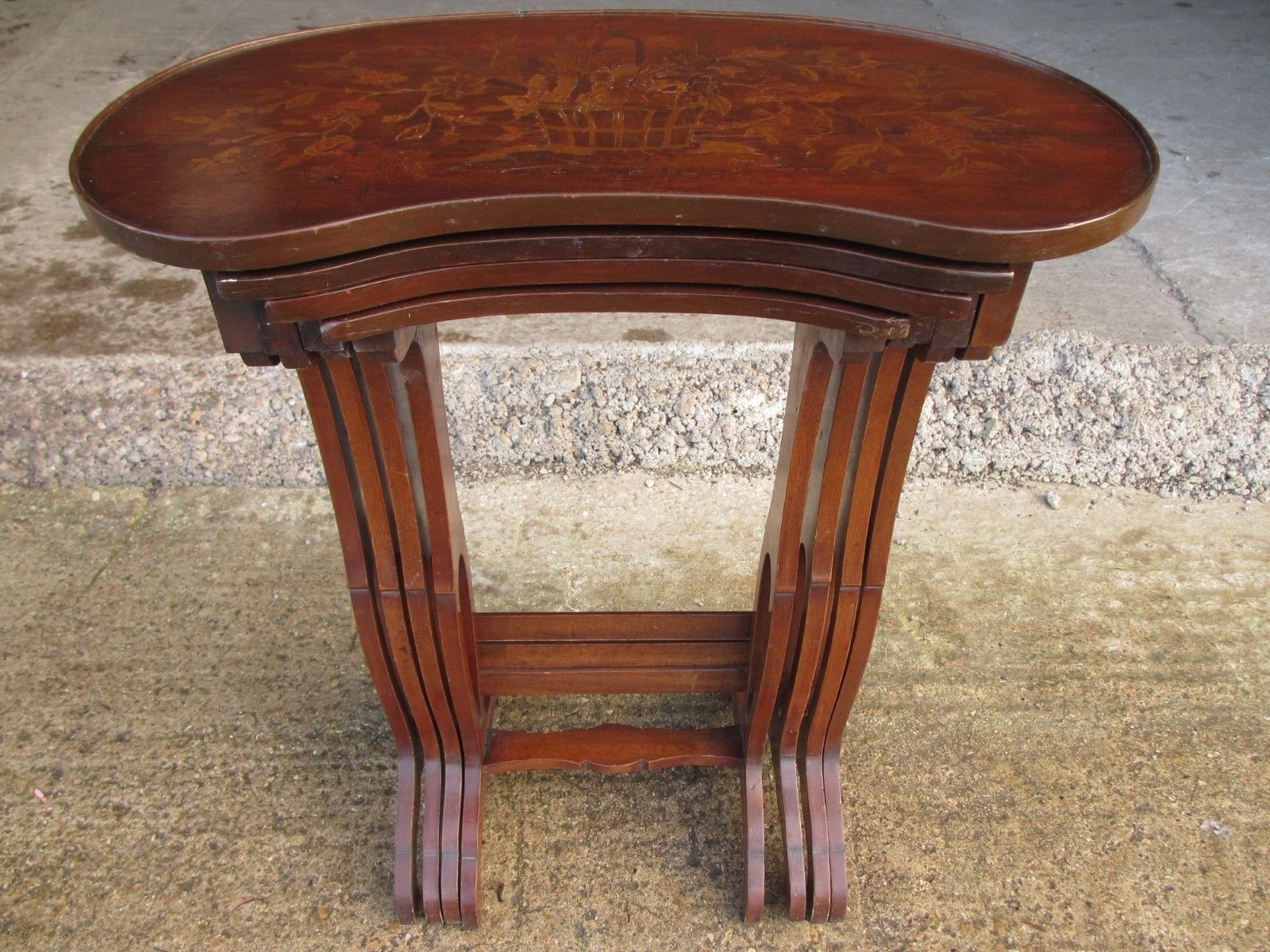 Mahogany Inlaid Nest Of 4 Tables In Kidney Shape photo 821.0