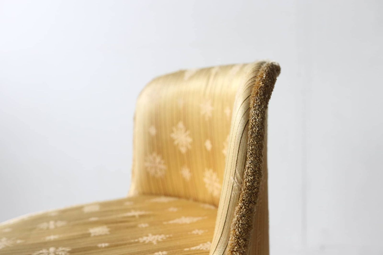 photo furniture Vintage Bedroom Chair Mustard