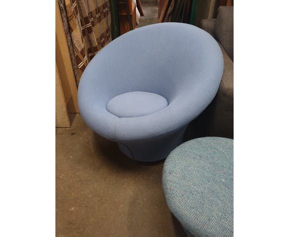 Pair Of Mushroom Armchairs With Ottoman By Pierre Paulin For Artifort photo Furniture