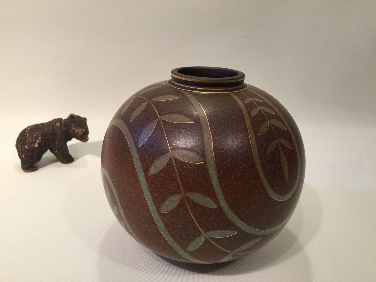 Swedish Ball Shaped Art Deco Flambé Ceramic Vase By Gunnar Nylund For Rorstrand, 1930s 1940s
