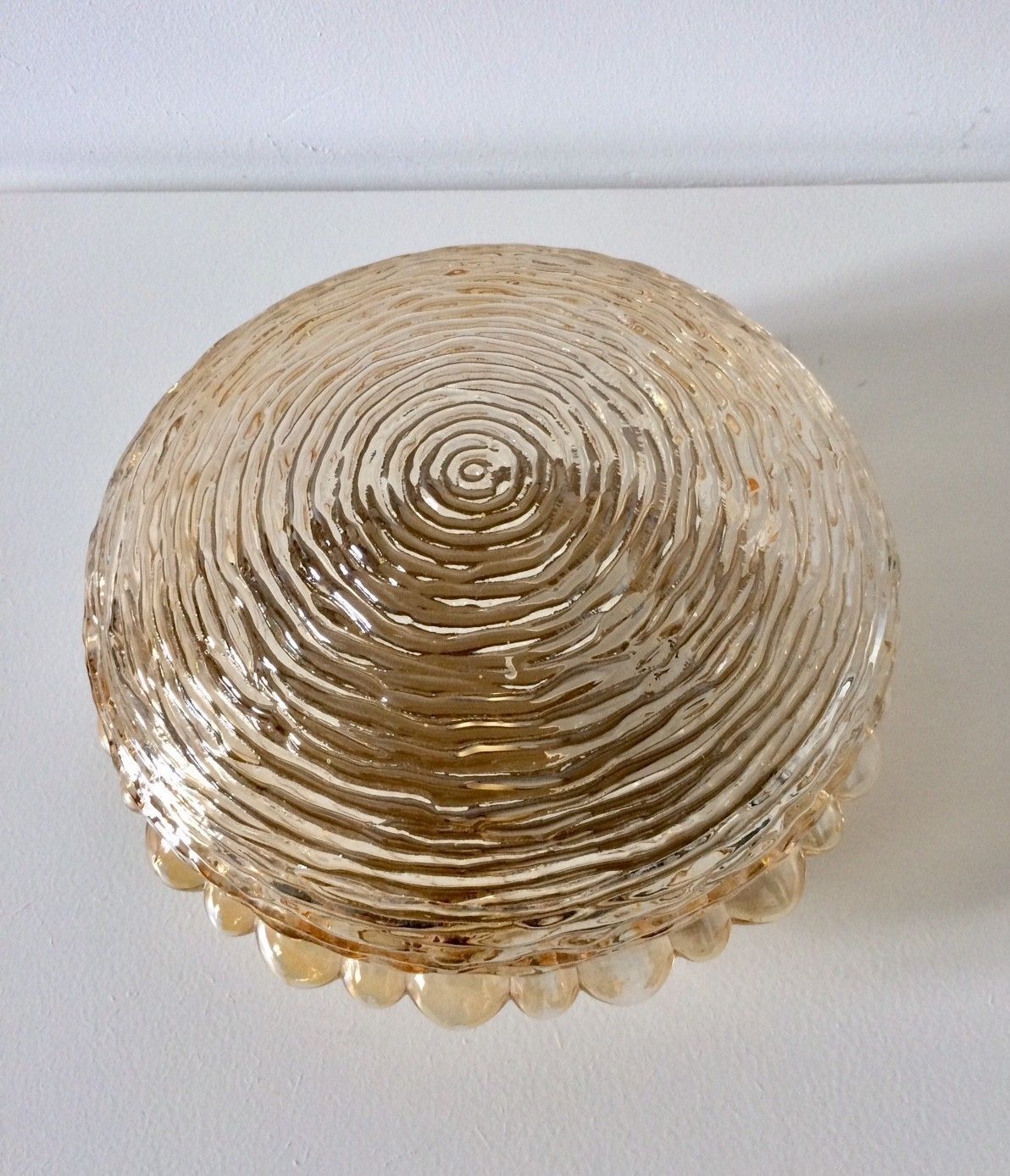 Vintage Wandlamp Met Opaalwit Glas, Jaren 1960 photo vinterior