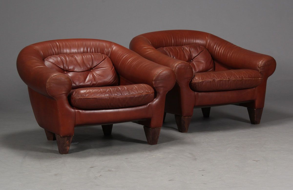 Fawn Leather Lounge Including A Sofa And Three Armchairs photo 3488.0