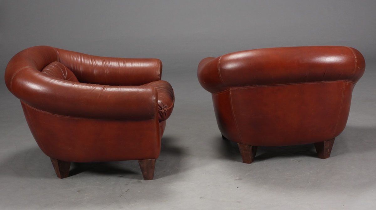 Fawn Leather Lounge Including A Sofa And Three Armchairs photo vinterior