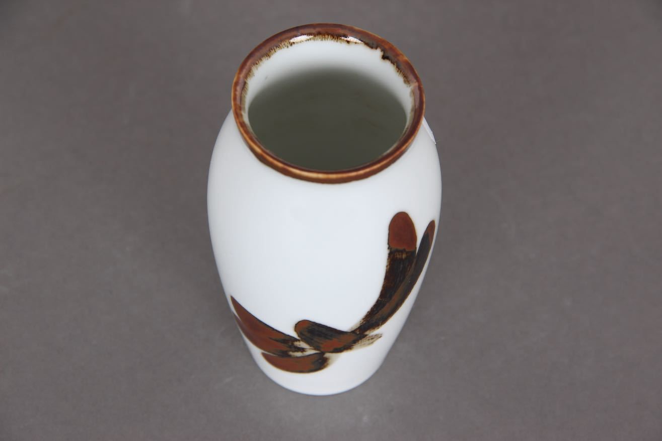 3 Danish Vases From Bing & Grondahl. Bg. 2 X Model: 158/5255 And 1 X Model 159/5251. photo Home Decor