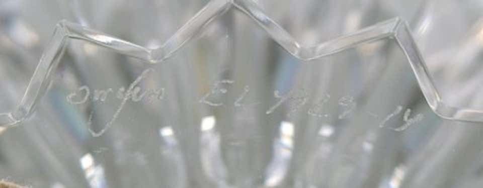 Orrefors, Sweden, Large Modernist Bowl In Clear Art Glass, Stylish Design, 1980s photo buy