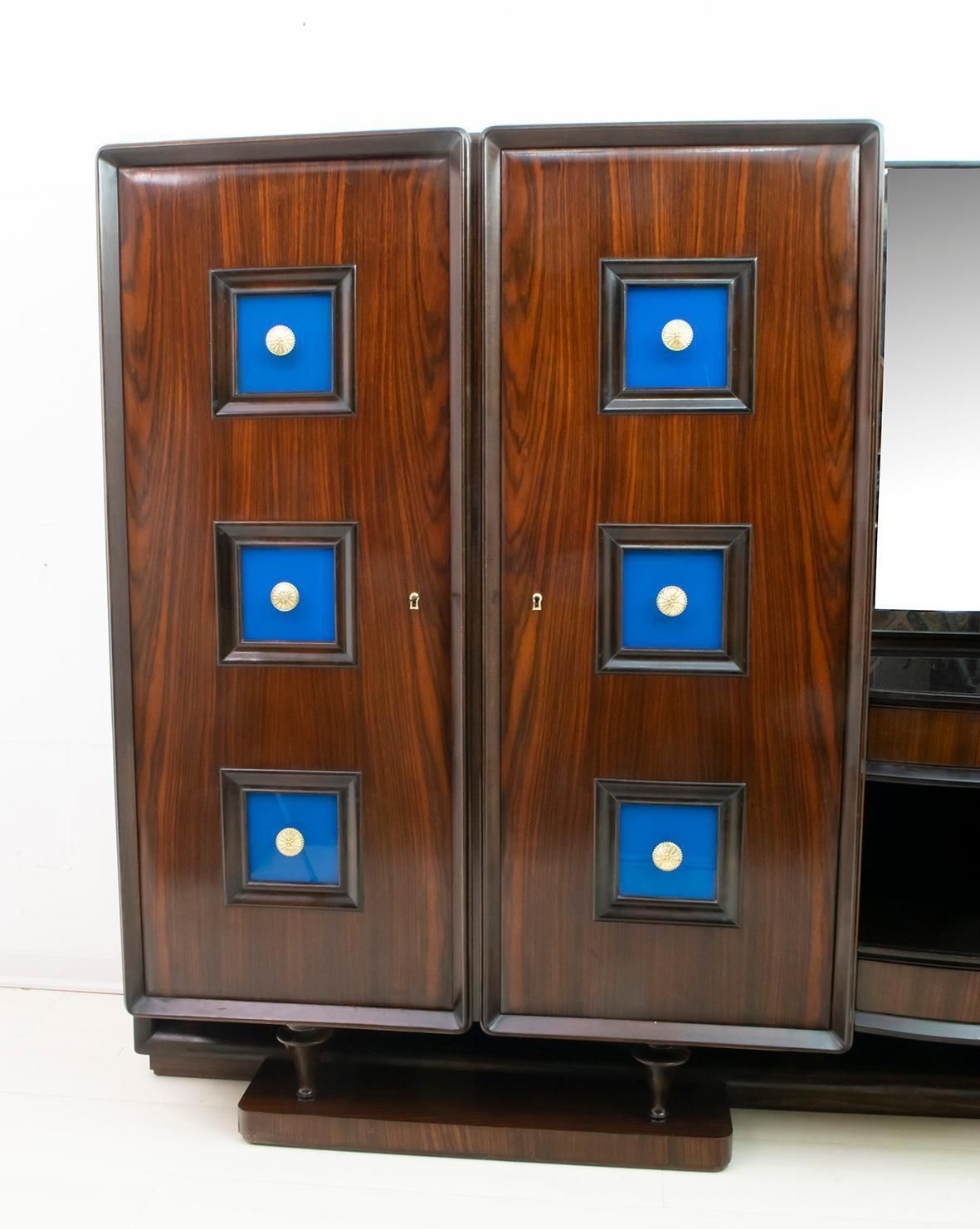 30828.0 Guglielmo Ulrich Rare Mid Century Modern Italian Walnut Bar Cabinet, 1940s photo