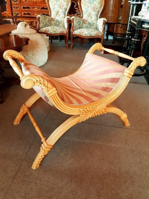 Venetian Armchair photo 620.0