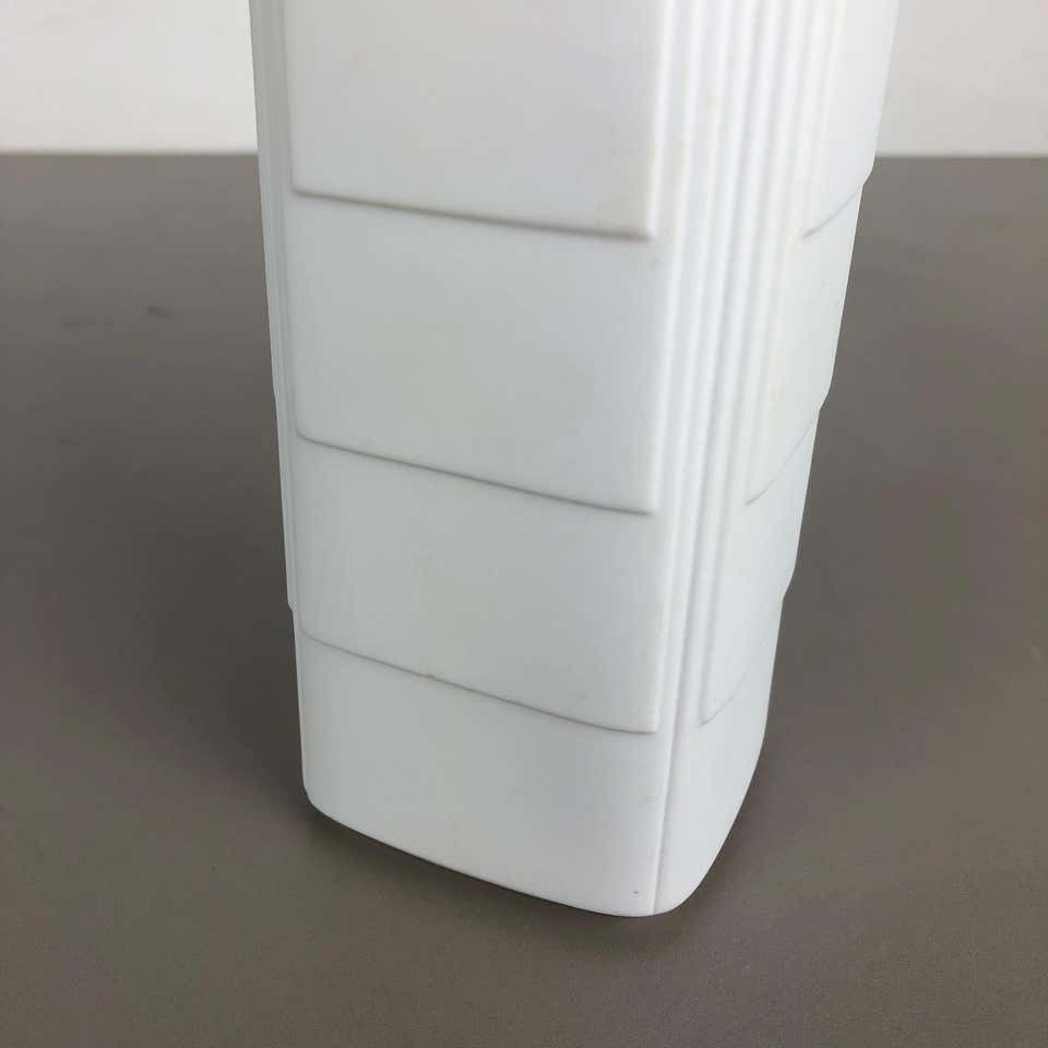 256.0 Original Porcelain Op Art Vase By Christa Galtz For Rosenthal Germany, 1970s photo