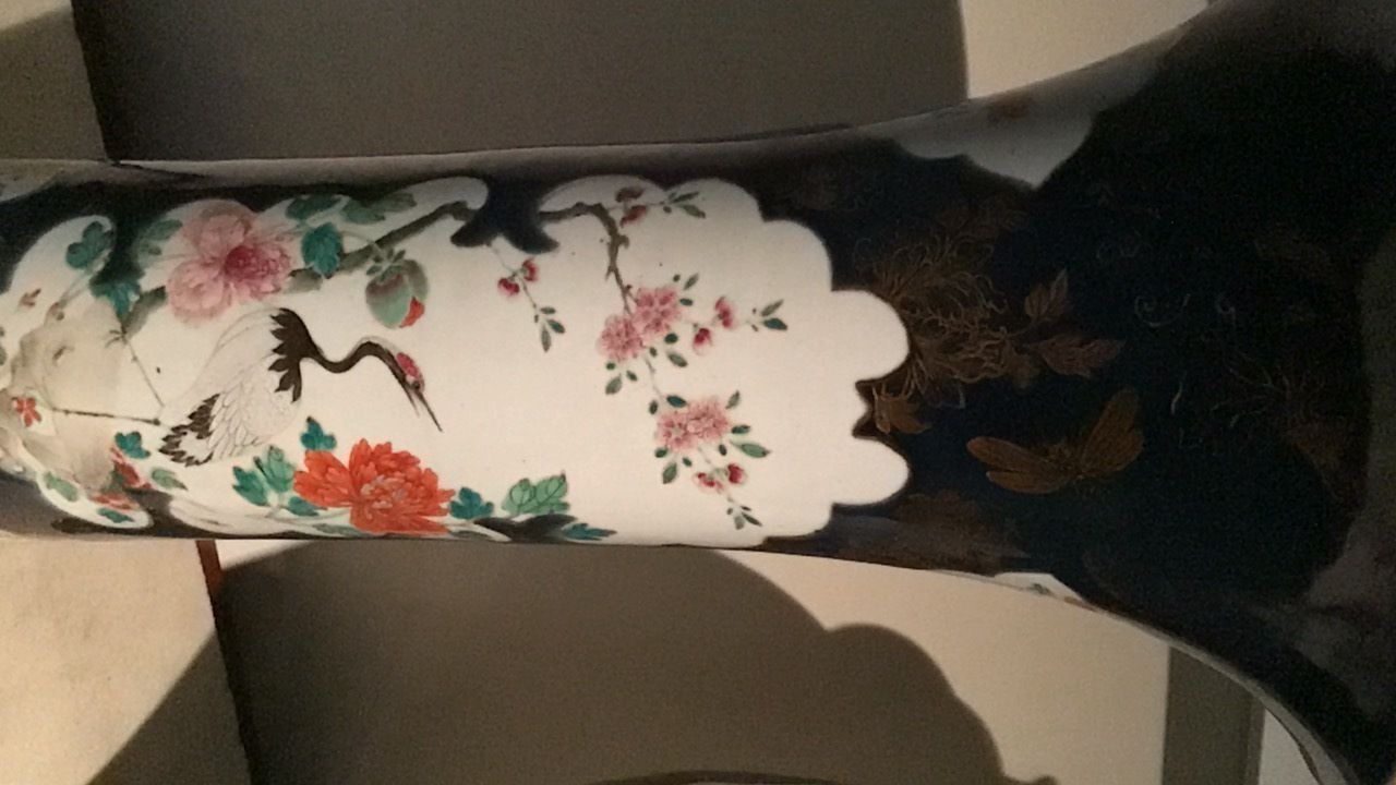 Set Of Two Trumpet Vases And One Covered Jar. Kieng Lung Period (1735 1795) photo vintage