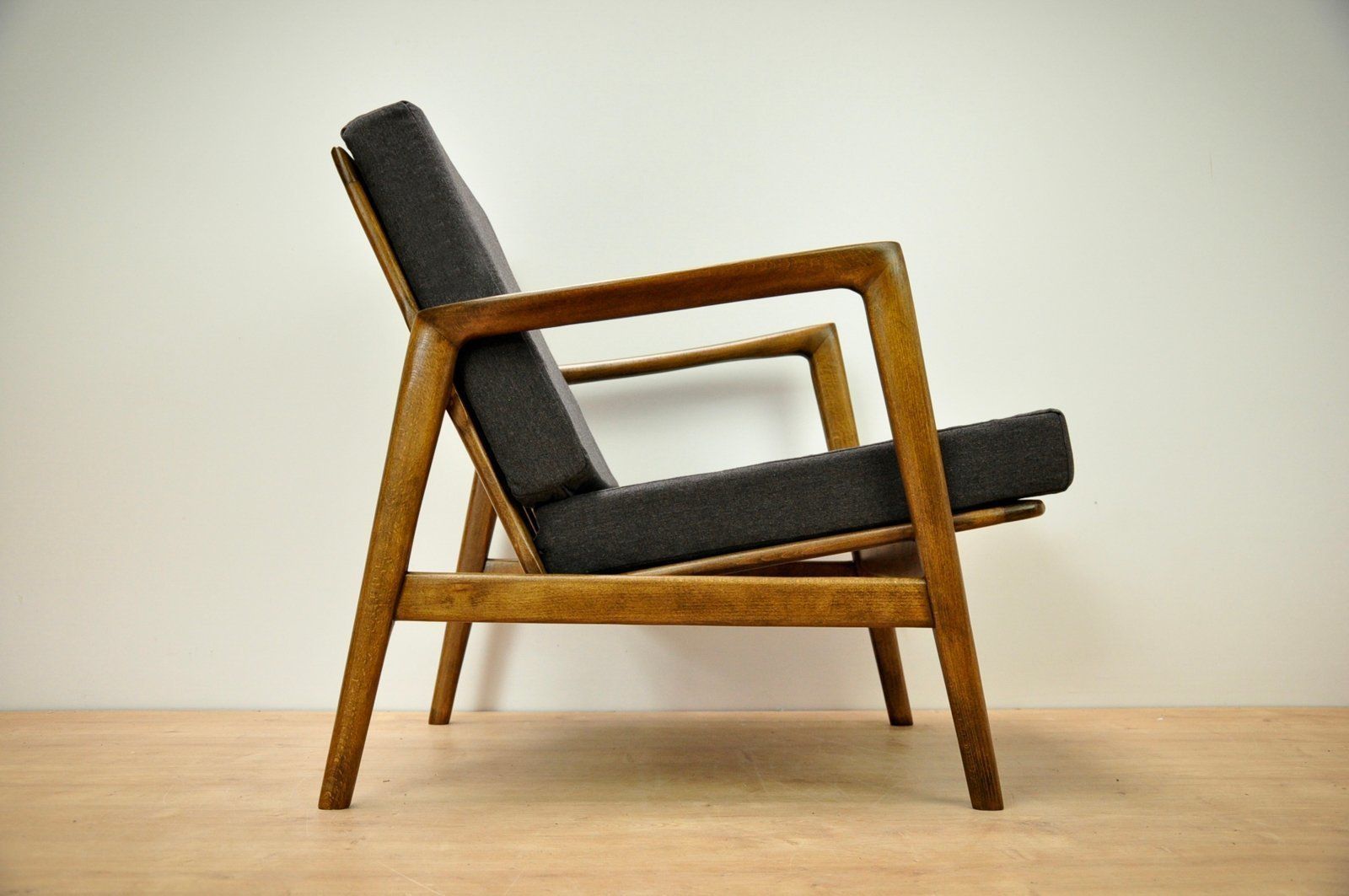 300 139 Armchair From Swarzędzka Factory, 1960s photo 720.0