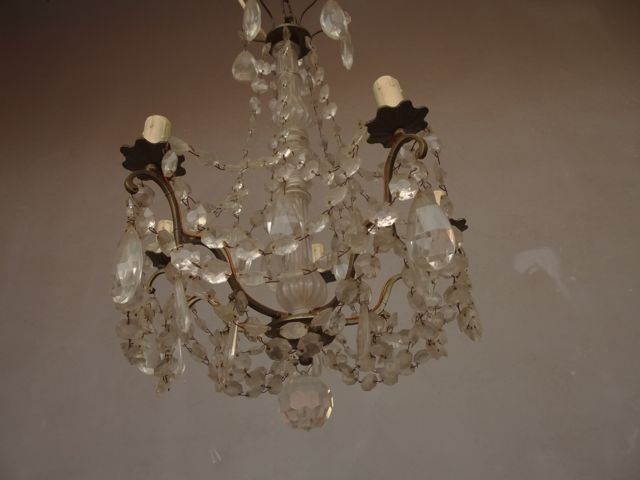 photo furniture Chandelier With Tassels And Garlands, 6 Lights Circa 1900