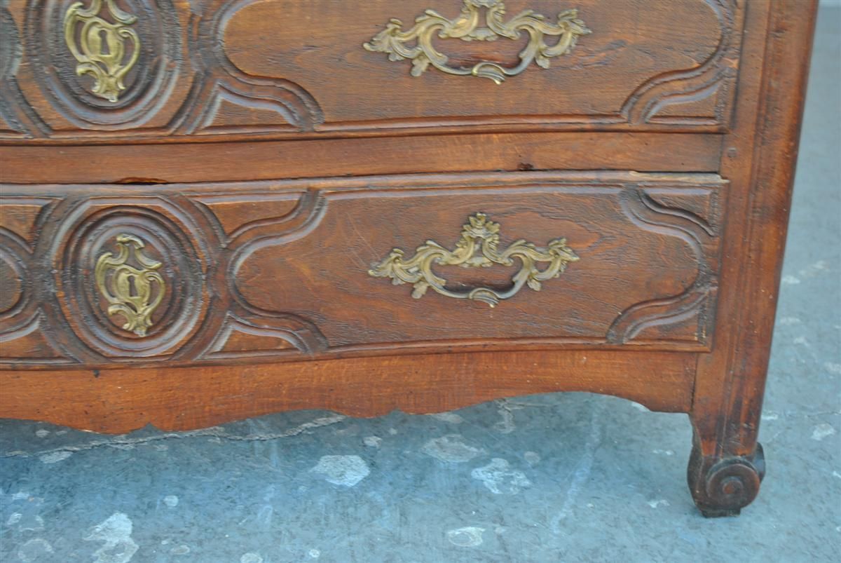 Curved Chest Of Drawers In Beech, 18th Century photo Furniture