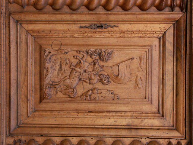 Two Shrunk Bodies In Walnut Louis Xiii Walnut photo buy