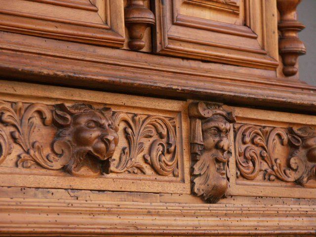 Furniture Two Shrunk Bodies In Walnut Louis Xiii Walnut photo