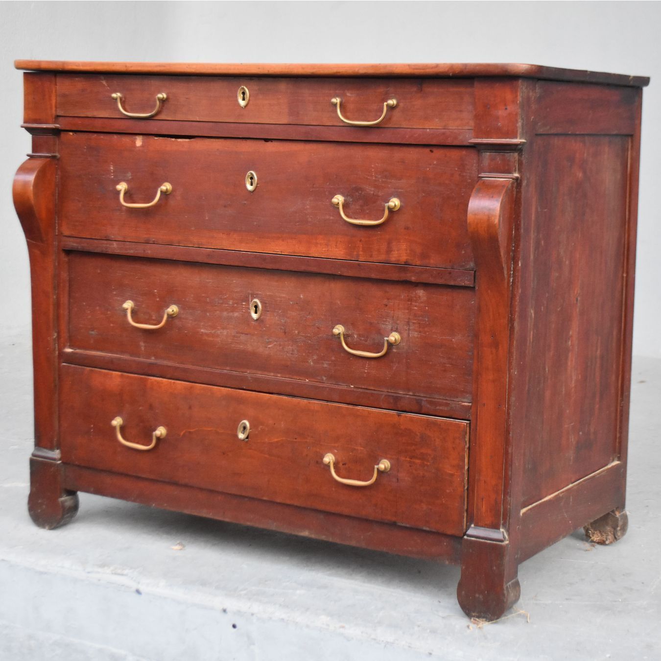 Walnut Lacquered Chest Of Drawers Restoration Of The Late 19th Century photo for sale
