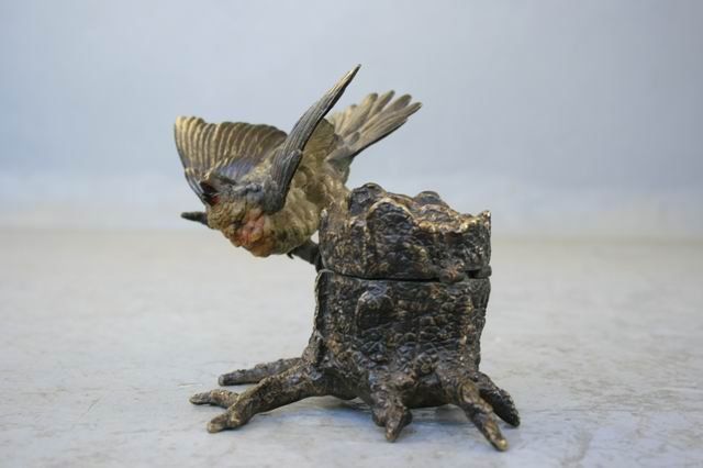 Vienna Bronze Xi Xth Bird Inkwell photo vinterior