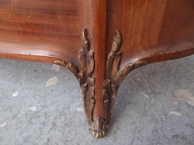 photo furniture Mahogany Bed Louis XVI Style Gilt Bronze
