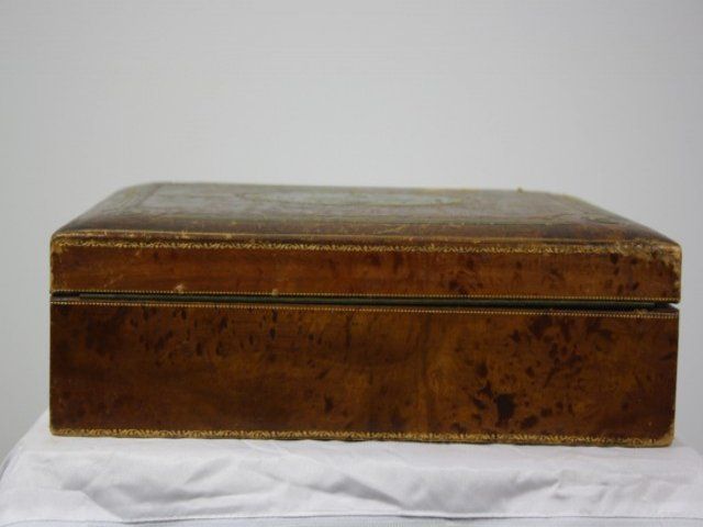 Home Decor Jewelry Box In Decorated Leather photo