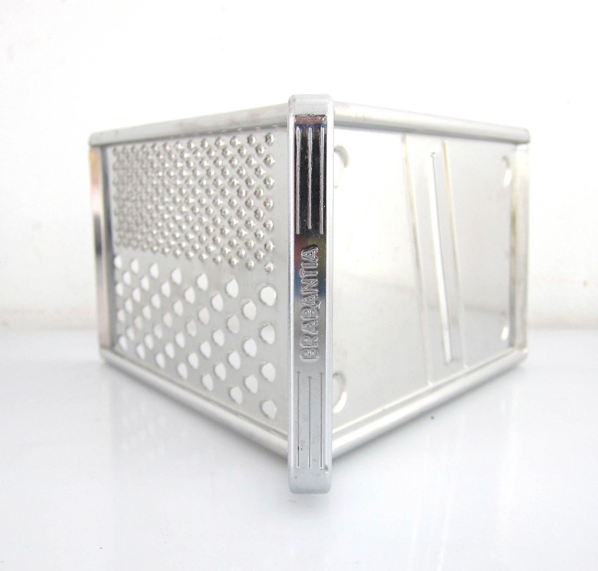Brabantia Roestvrijstalen Vintage Keukenrasp photo for sale