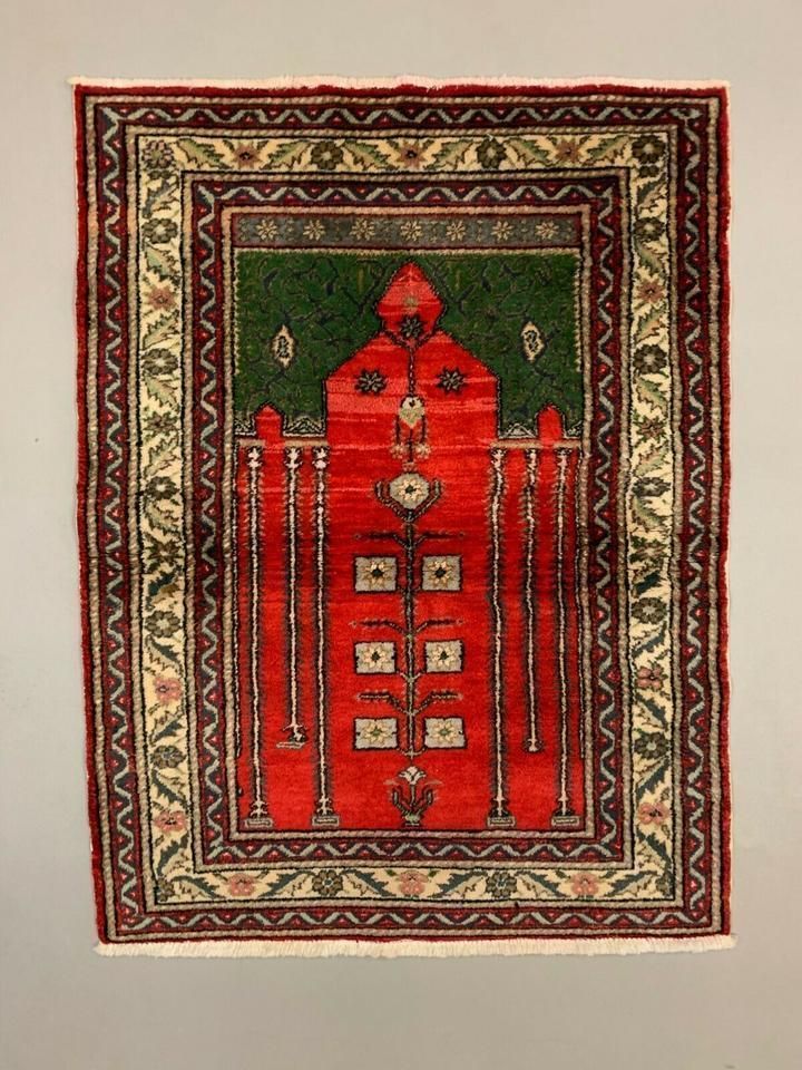 Distressed Turkish Rug 117x88 Cm Vintage Shabby, Wool Tribal Red, Green Small