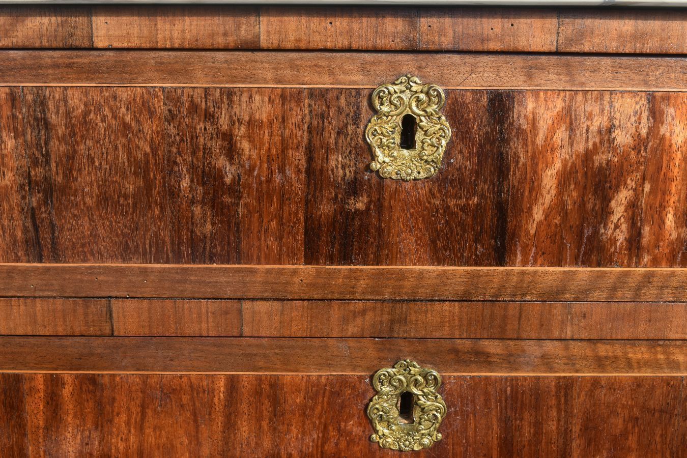 2390.0 Secretary With 18th Century Mahogany Doors photo