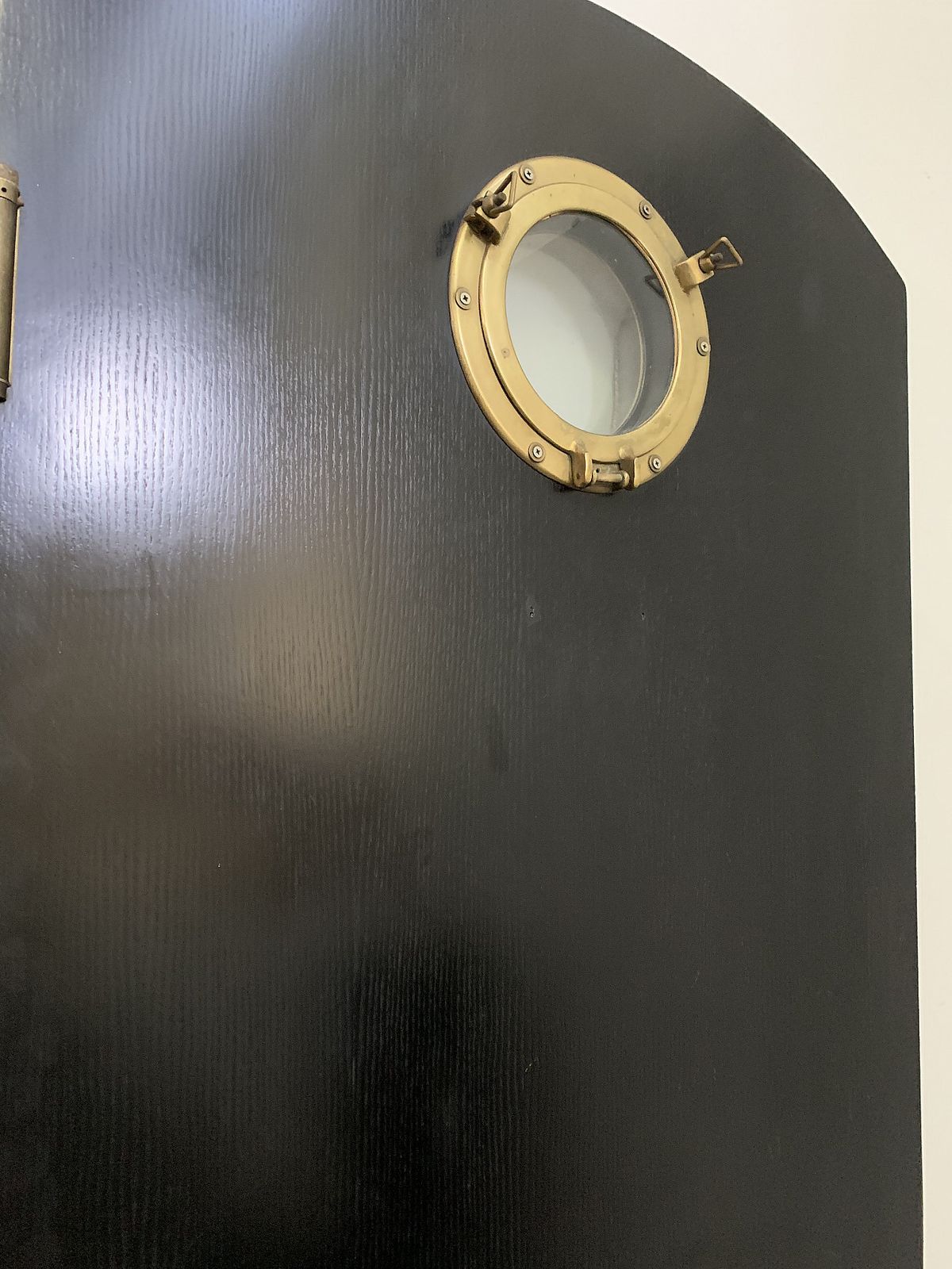 Oak Door With Porthole, 70s photo Home Fixtures
