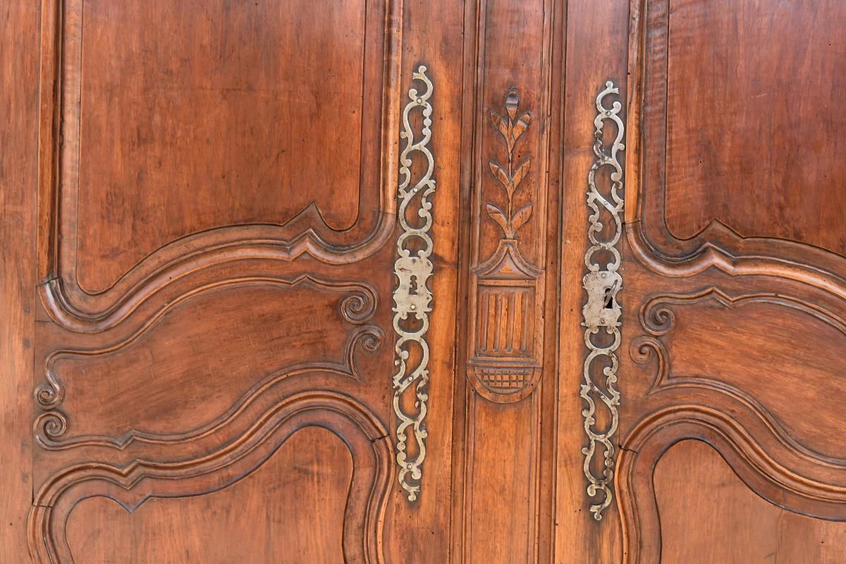 Wardrobe Nimoise Louis XV 18th Century Walnut To Restore photo 4194.0