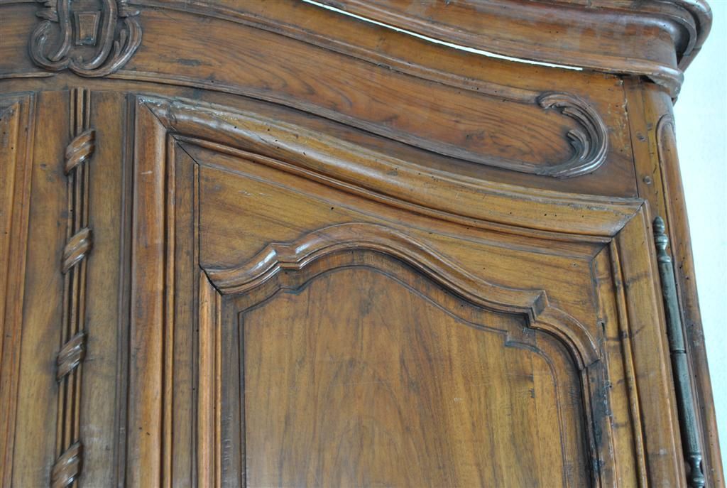 Louis XV Provençal Wardrobe, 18th Century Walnut photo vintage