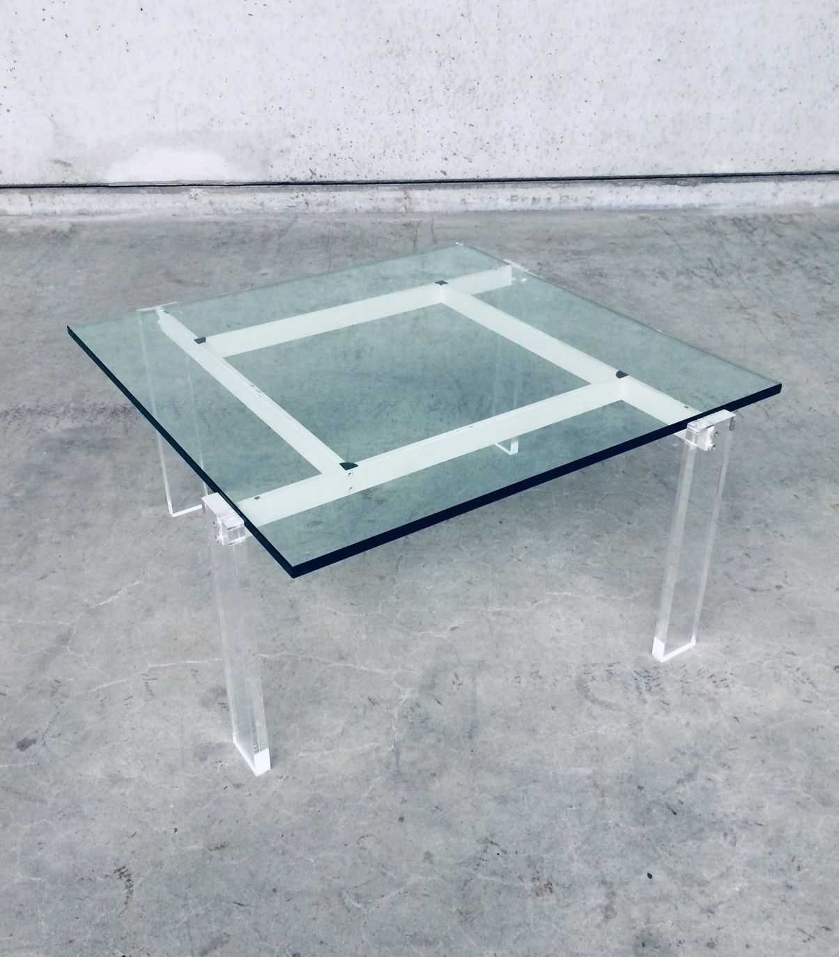Architecturale Deense Design Vierkante Salontafel, Jaren 1960 photo Meubels