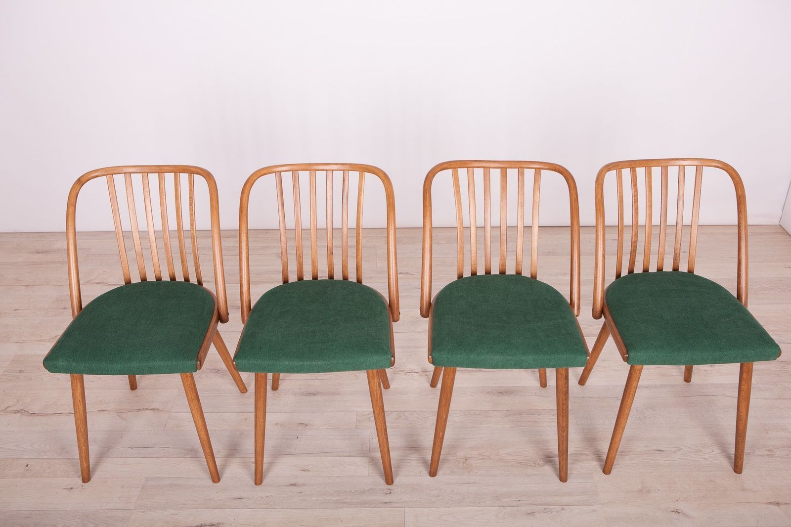 Green Dining Chairs By Antonín šuman For Ton, 1960s, Set Of 4