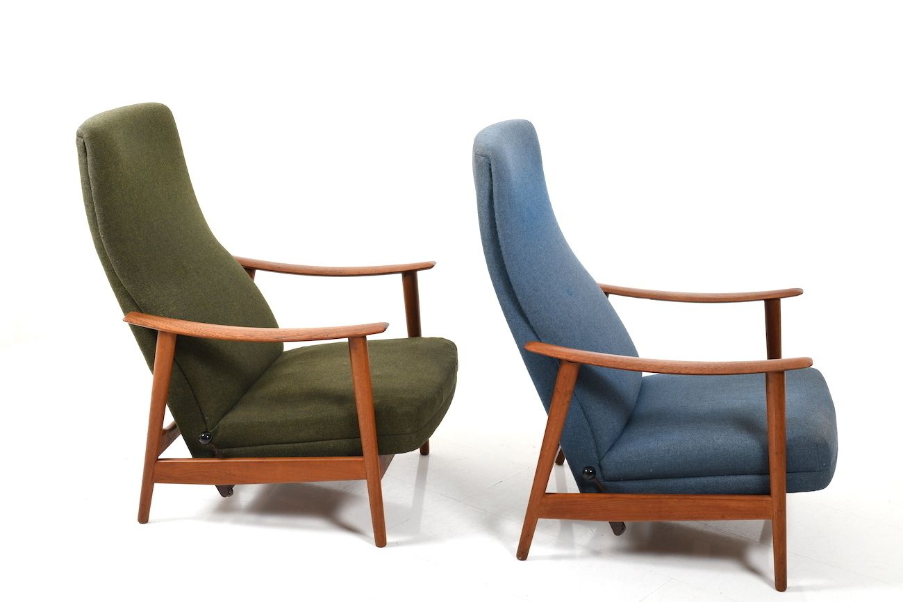 Pair Of Mid Century Danish Reclining Lounge Chairs In Teak photo 3750.0