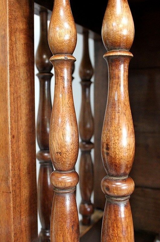 Authentic Small Panetière In Walnut, Louis Philippe Period ,Middle Of The 19th Century photo vinterior