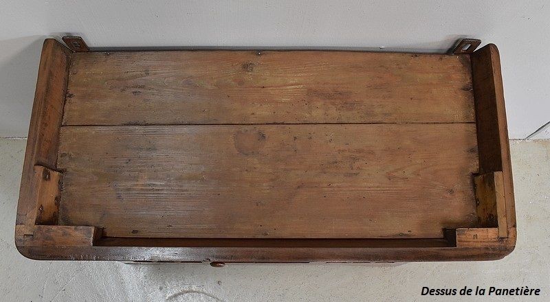 1902.41 Authentic Small Panetière In Walnut, Louis Philippe Period ,Middle Of The 19th Century photo