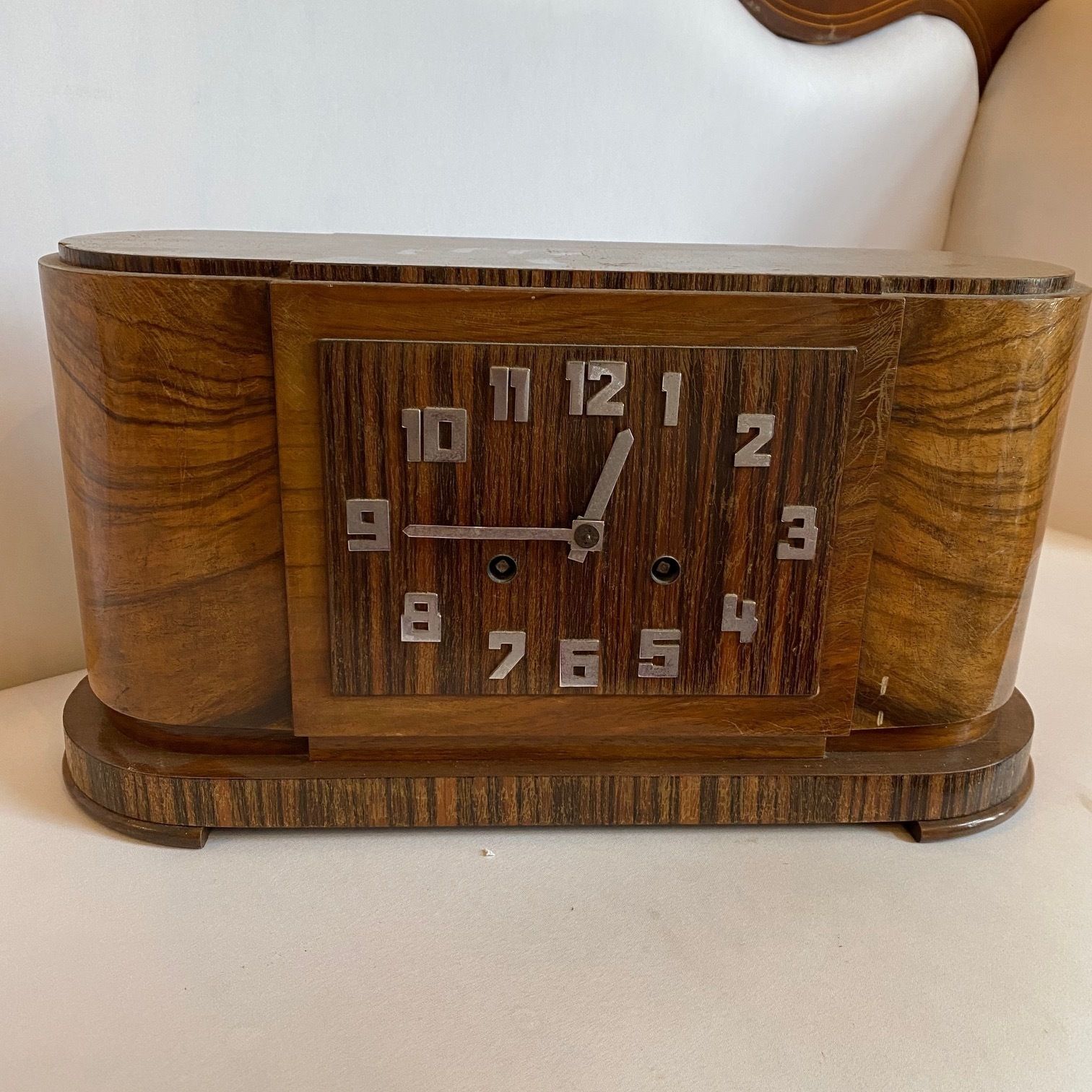 600.0 20th Century, Rosewood Art Deco Table Clock photo