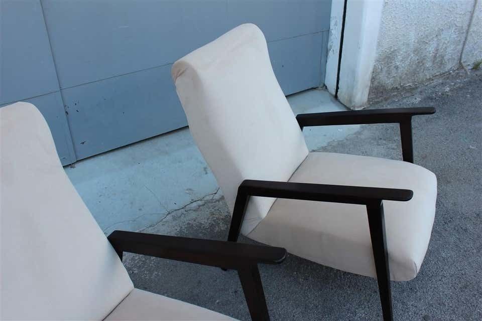 Pair Of 1950s Italian Design Armchairs In Walnut And Midcentury Beige Velvet photo 3000.0