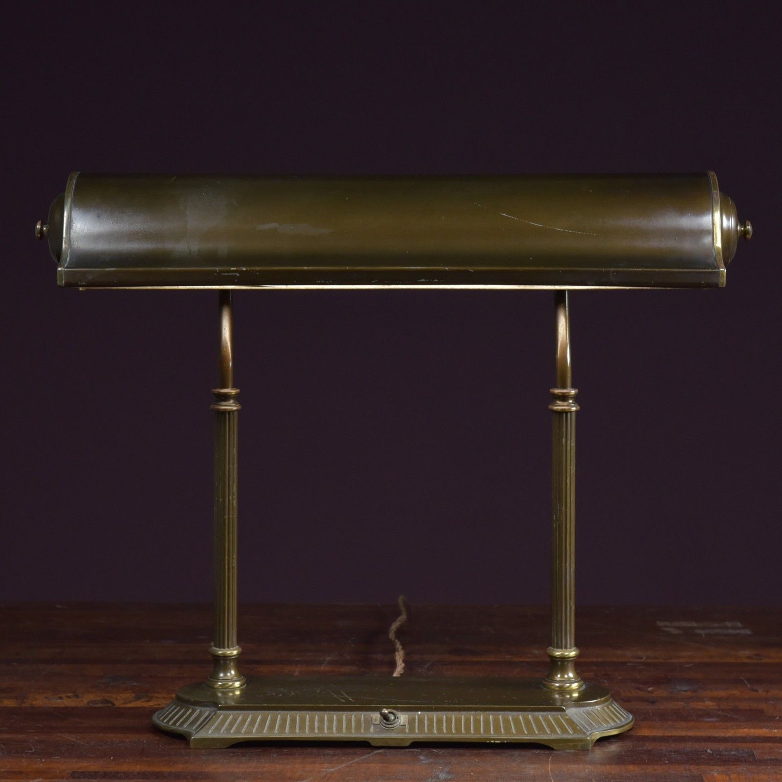 Ajusco Bronze Desk / Bankers Table Lamp photo furniture