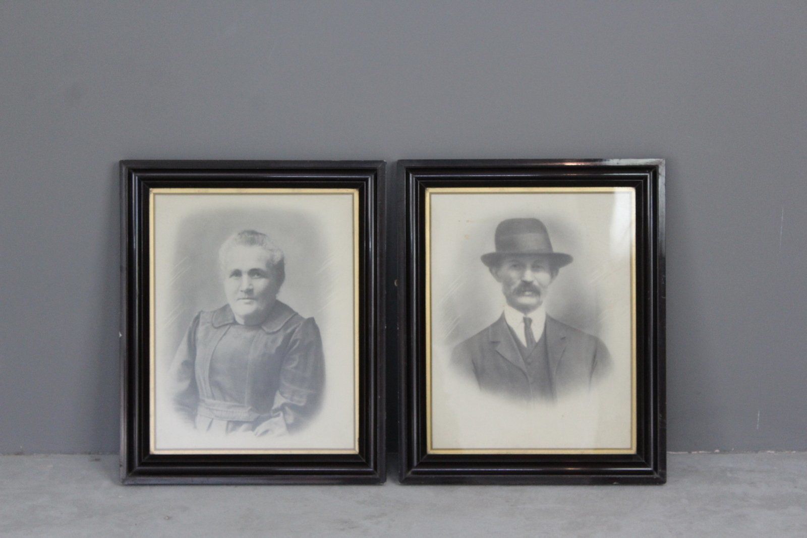 Pair Antique Portraits photo buy