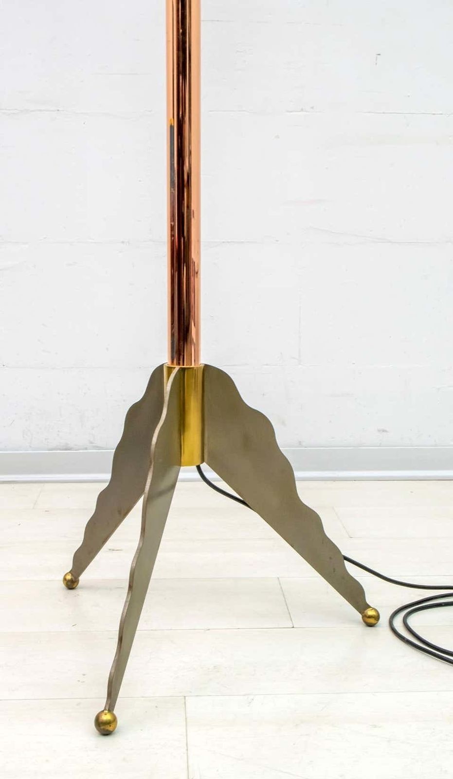 photo vinterior Relco Milano Modernist Italian Murano Glass And Brass Floor Lamp, 1980s