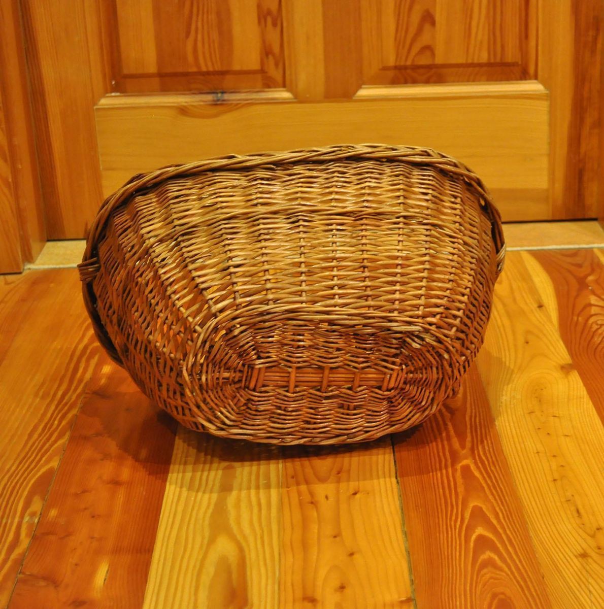 Vintage Wicker Basket, 1950s photo Home Decor