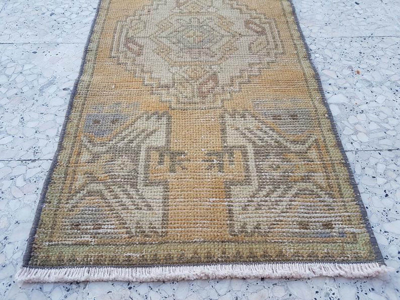 Vintage Turkish Rug, 1970s photo vinterior