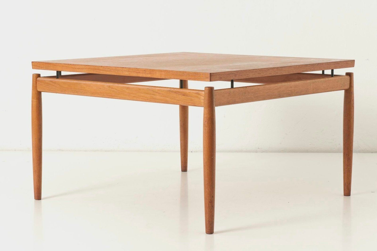 1233.0 Danish Coffee Table By Grete Jalk For France & Søn / France & Daverkosen, 1960s photo