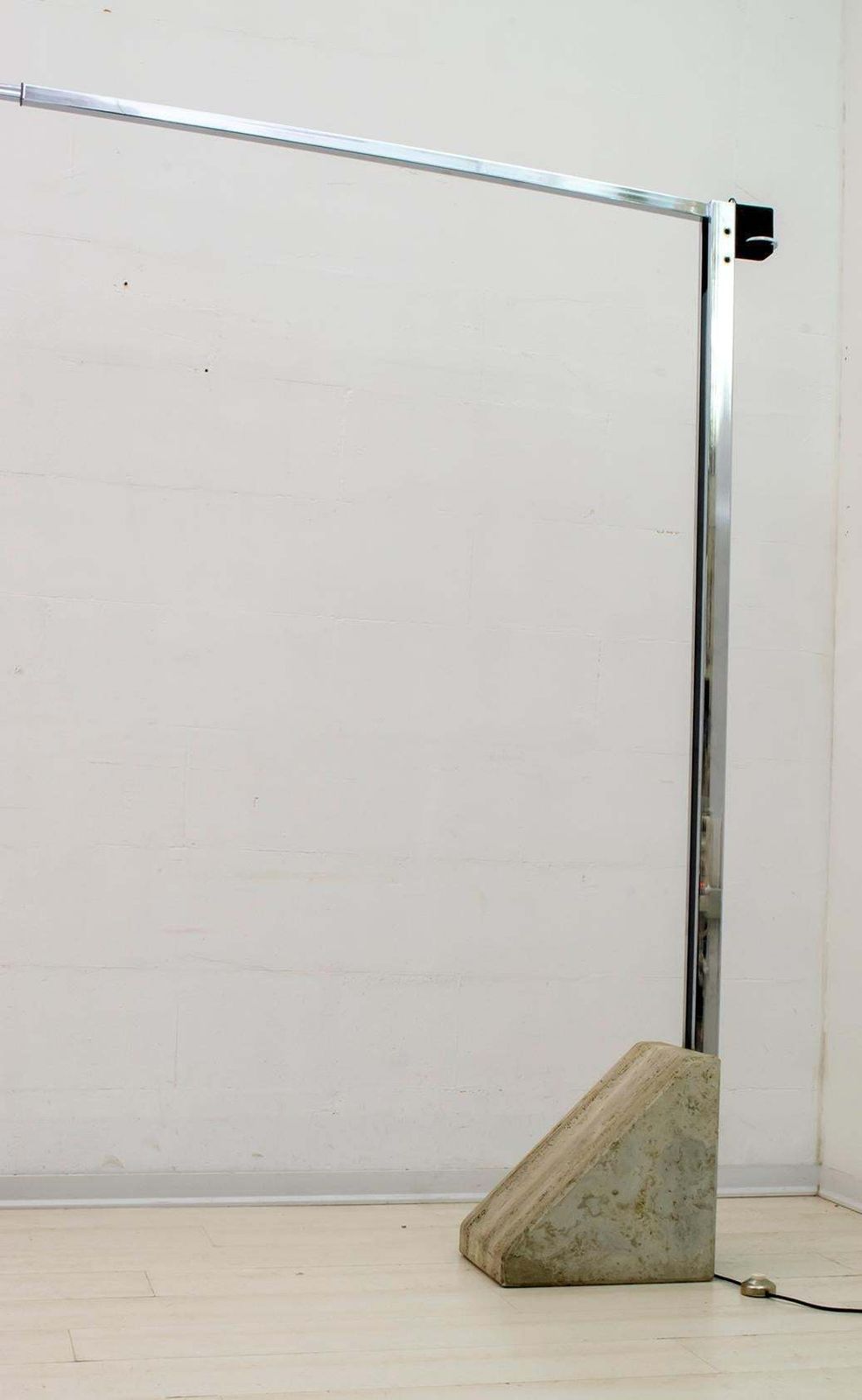photo vintage Mid Century Modern Italian Steel And Travertine Floor Lamp, 1970s