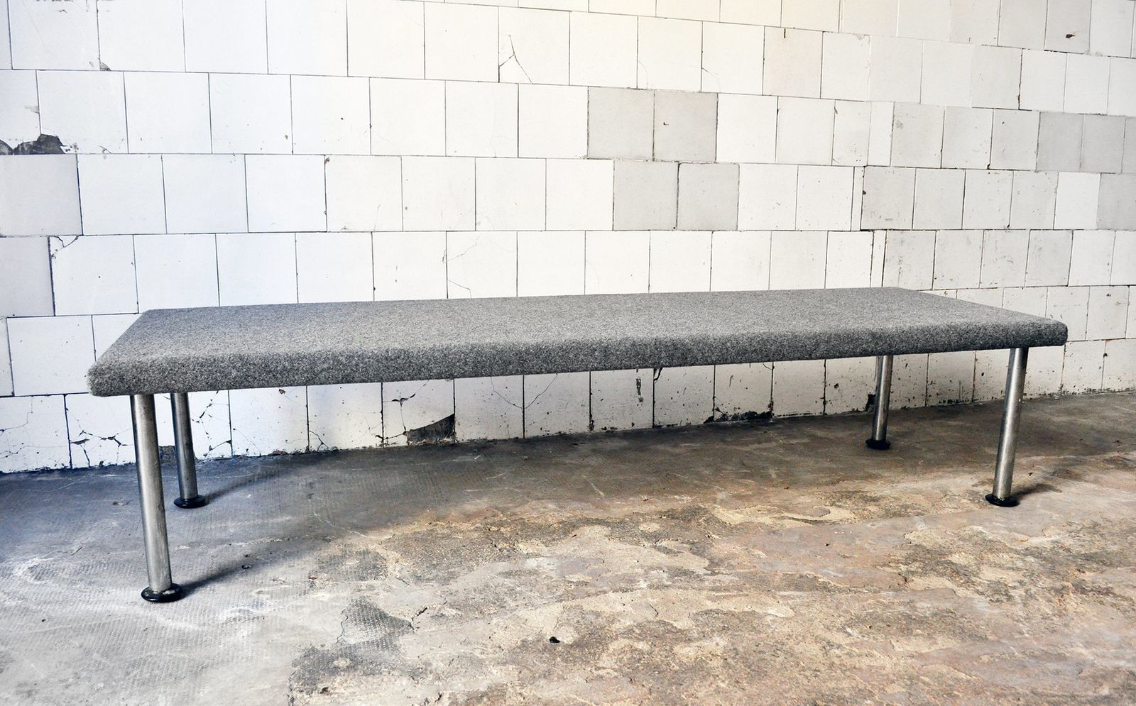 Talponia Long Bench Van Roberto Gabetti En Aimaro Isola Voor Arbo, 1969
