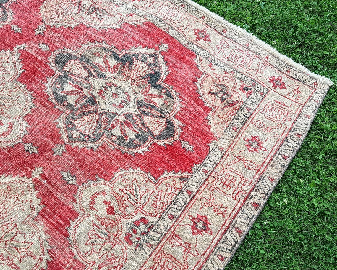 Vintage Turkish Oushak Rug, 1970s photo vinterior