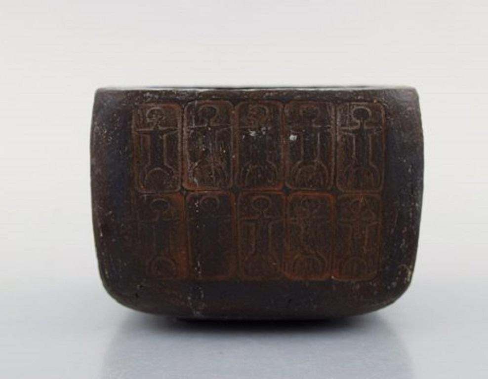 Lizzie Schnakenburg Thyssen, Danish Artist, Unique Ceramic Bowl photo furniture