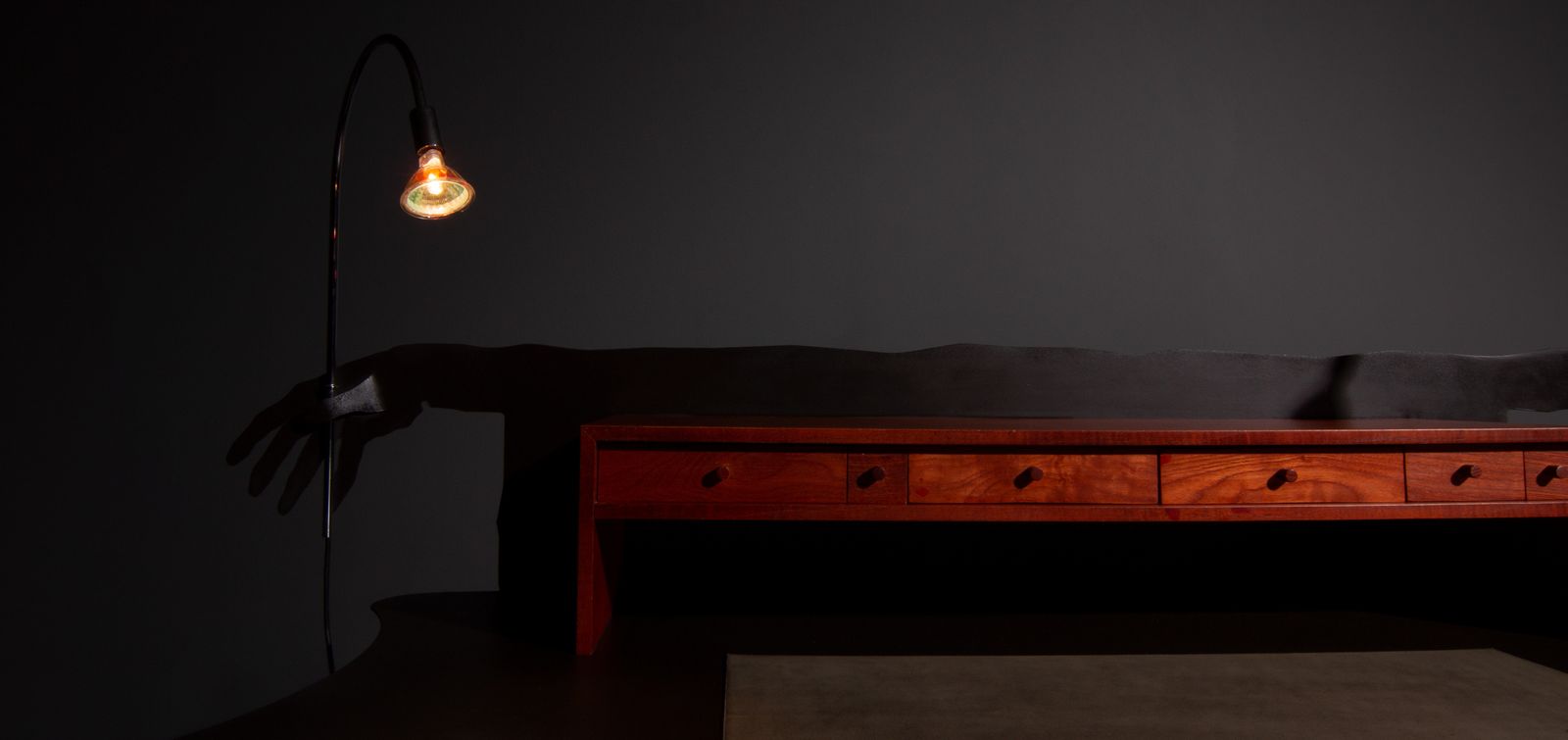 Andrés Nagel Secretaire Entremanos Uit 1988 photo furniture
